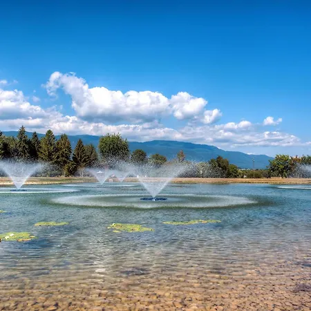Zenitude Hôtel-résidences La Versoix 3* Divonne-les-Bains