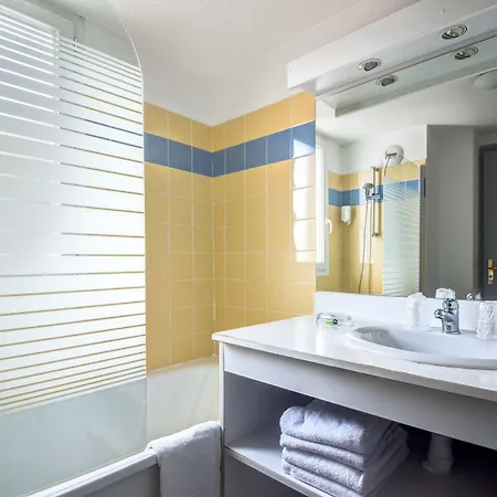 Comfort La Versoix 3*