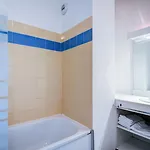 Отель Comfort La Versoix 3*