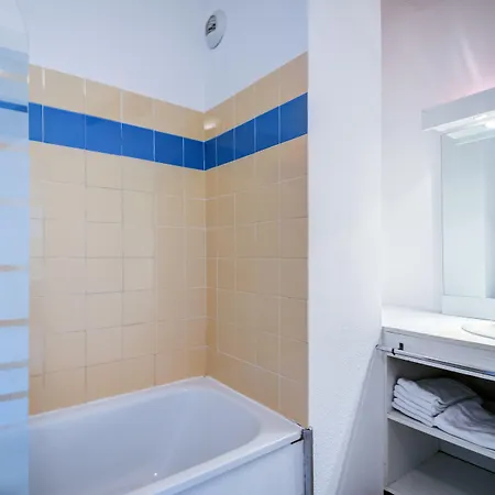 מלון דירות Comfort La Versoix 4*
