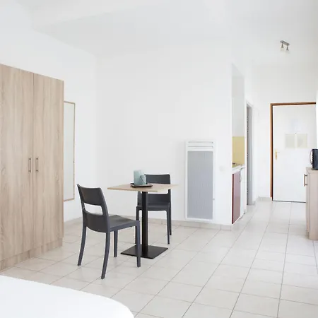 מלון דירות Comfort La Versoix 4*