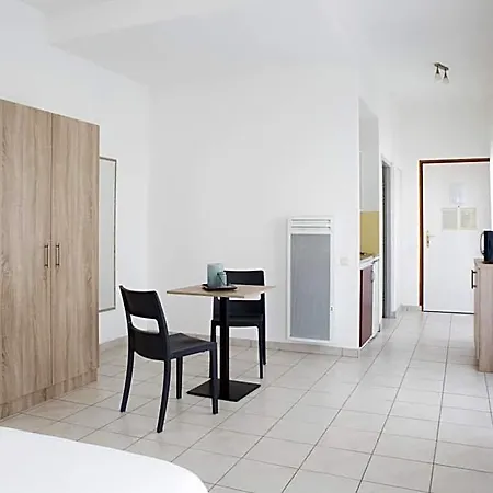 Ξενοδοχείο με διαμερίσματα Comfort La Versoix