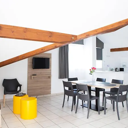 Comfort La Versoix Aparthotel