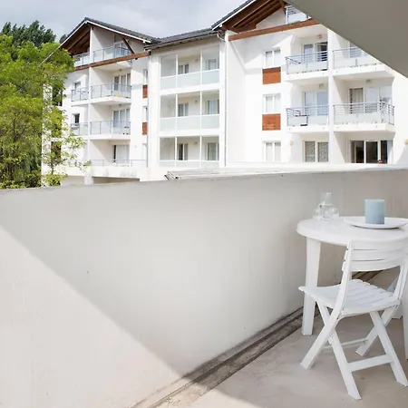 Ξενοδοχείο με διαμερίσματα Comfort La Versoix Divonne-les-Bains